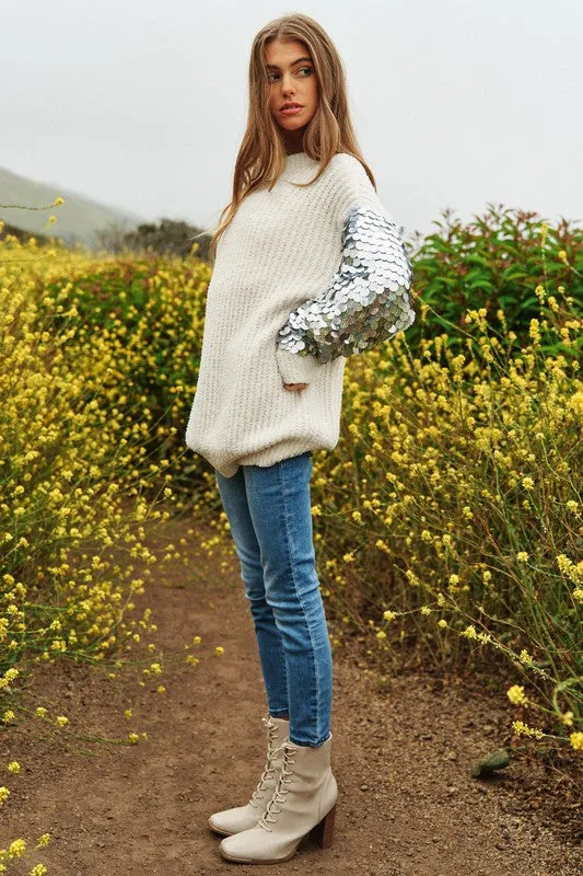 Davi & Dani Sequin Sleeve Sweater Knit Top