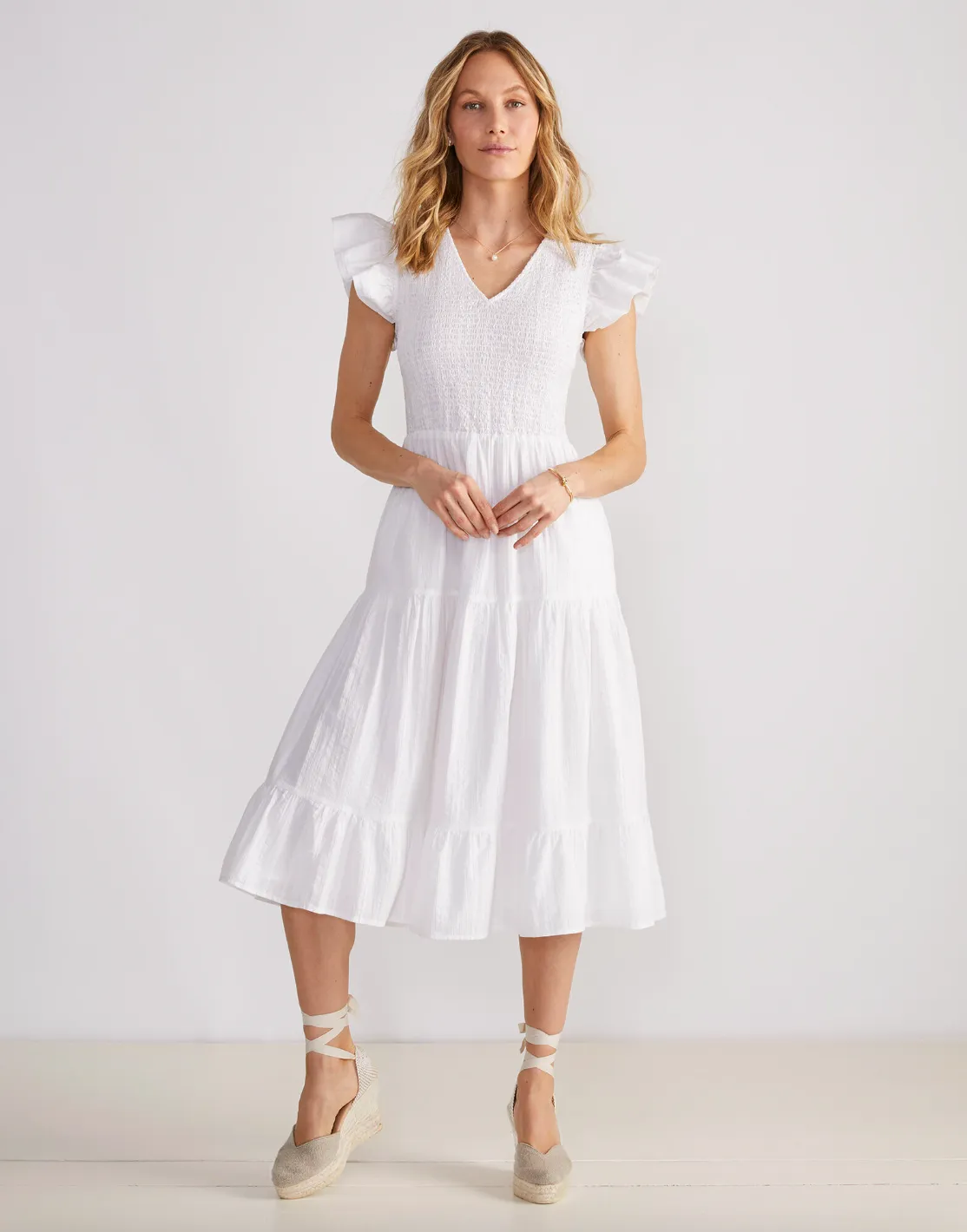 Ws KD Smocked V-Neck Midi Dress White